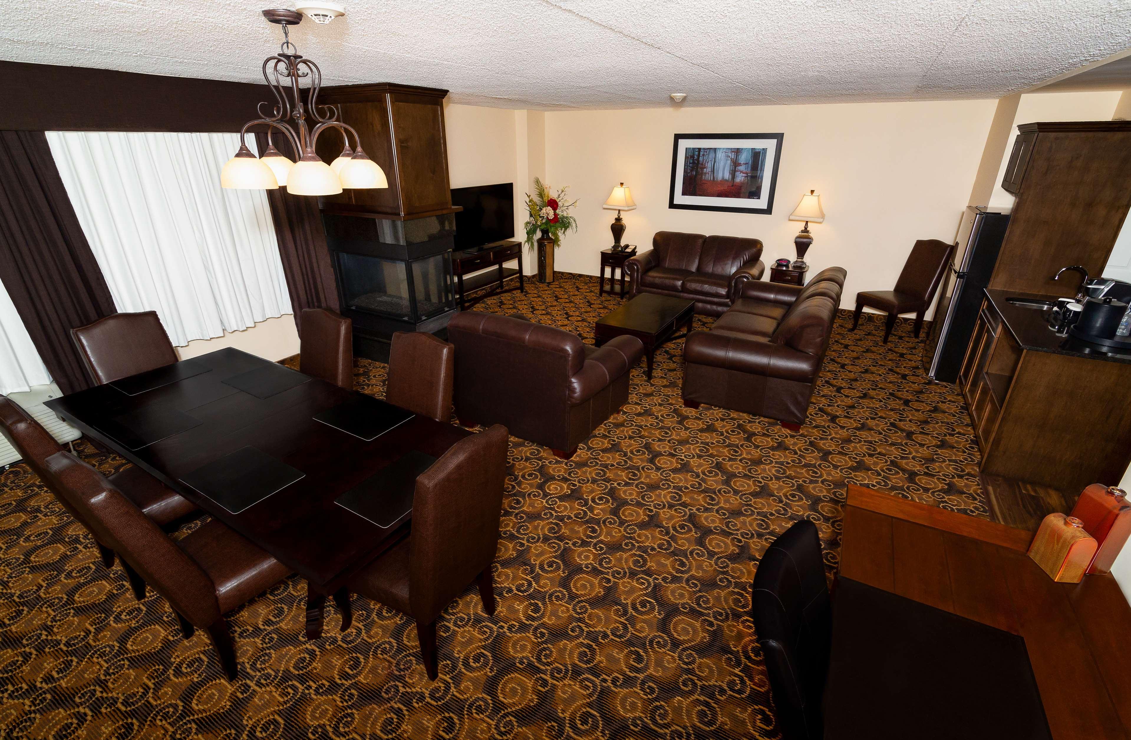 Best Western Plus Dryden Hotel And Conference Centre Extérieur photo