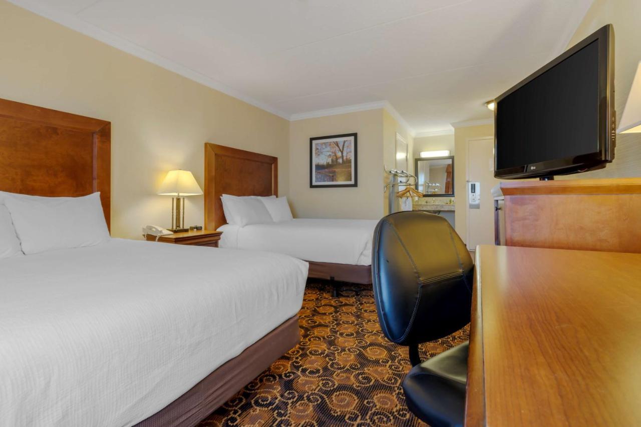 Best Western Plus Dryden Hotel And Conference Centre Extérieur photo