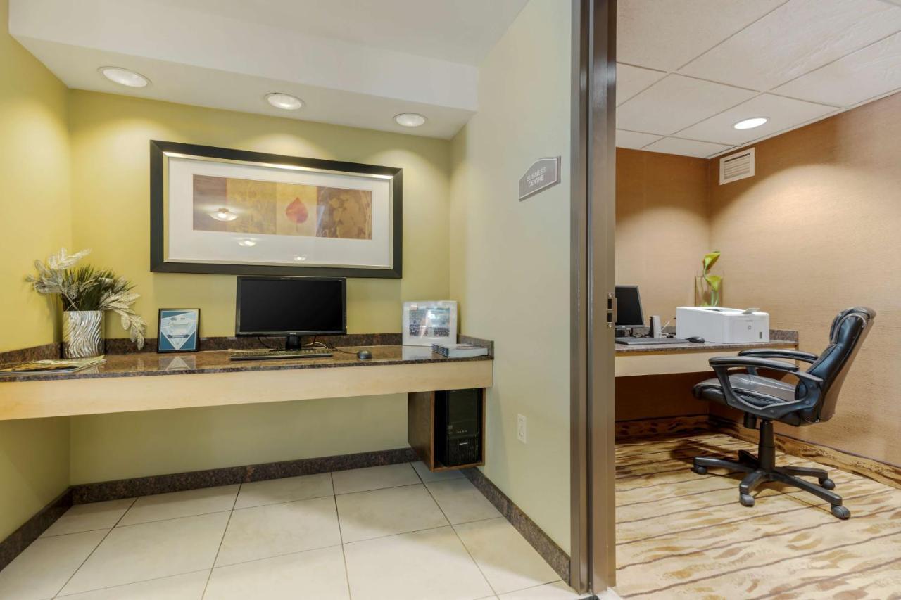 Best Western Plus Dryden Hotel And Conference Centre Extérieur photo